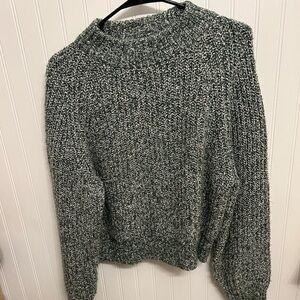 Universal Thread Green /White Mock Neck Sweater Raglan Sleeve Size Medium